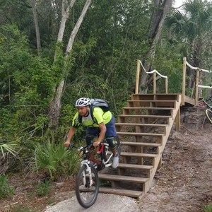 Meet your Posher, Tello